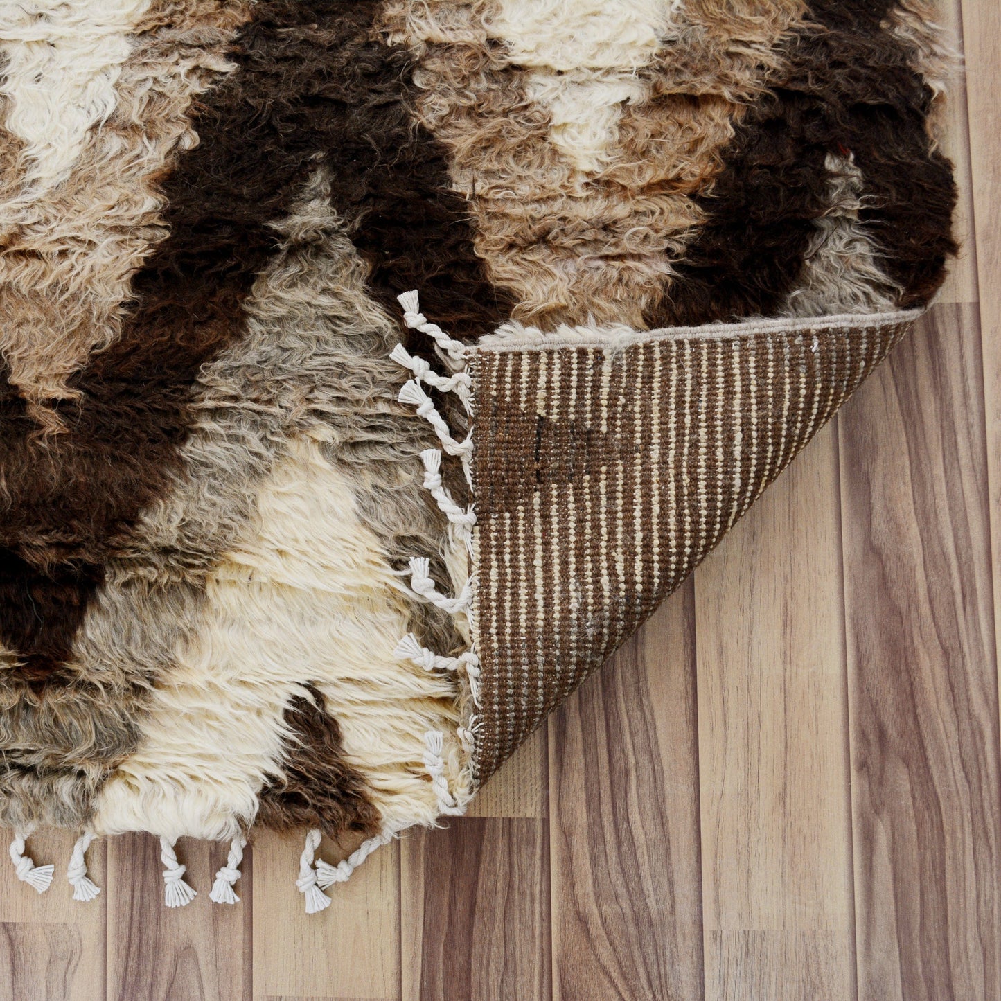 Chevron Shaggy Moroccan Area Rug 4x6