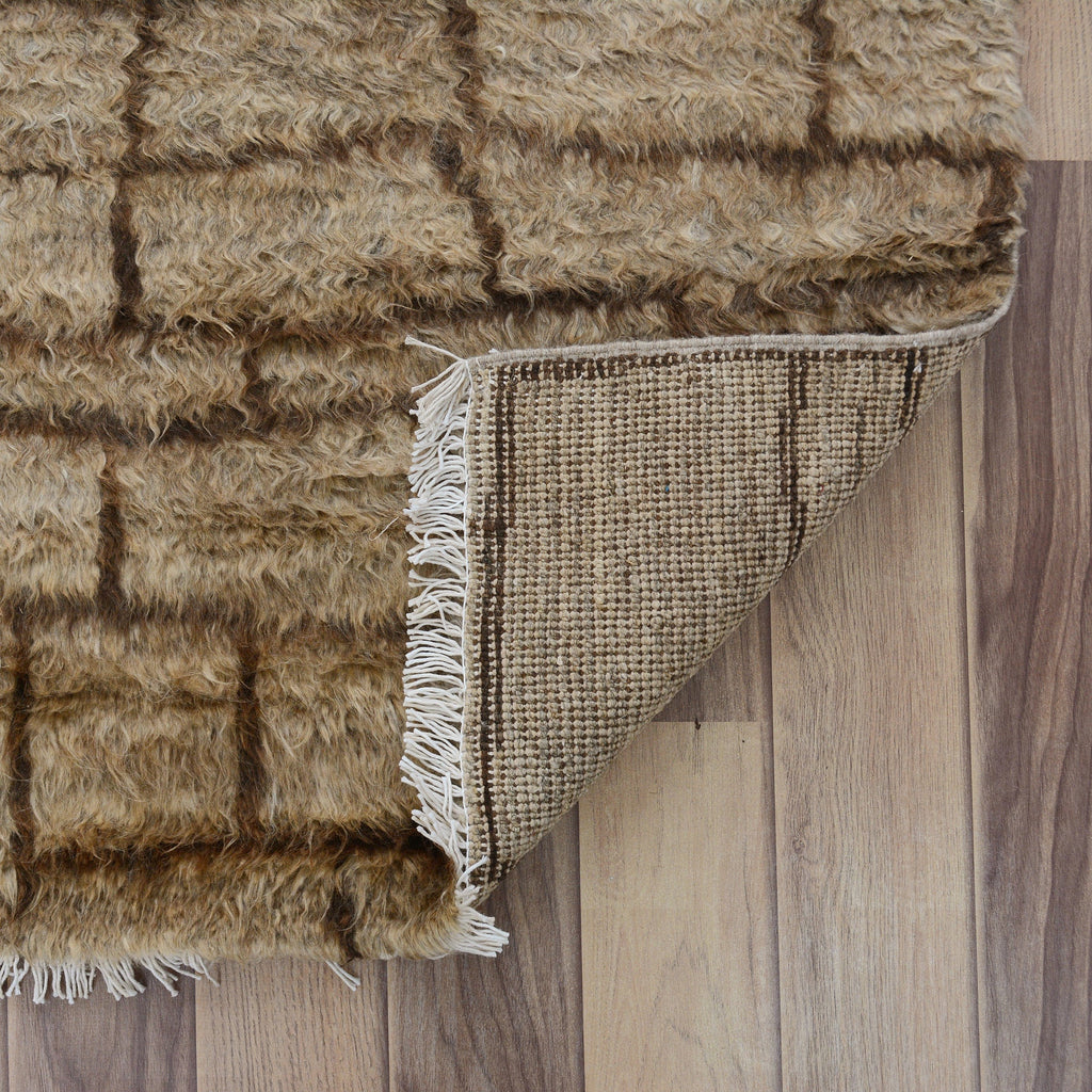 Modern Shaggy Moroccan Runner Rug 3x8