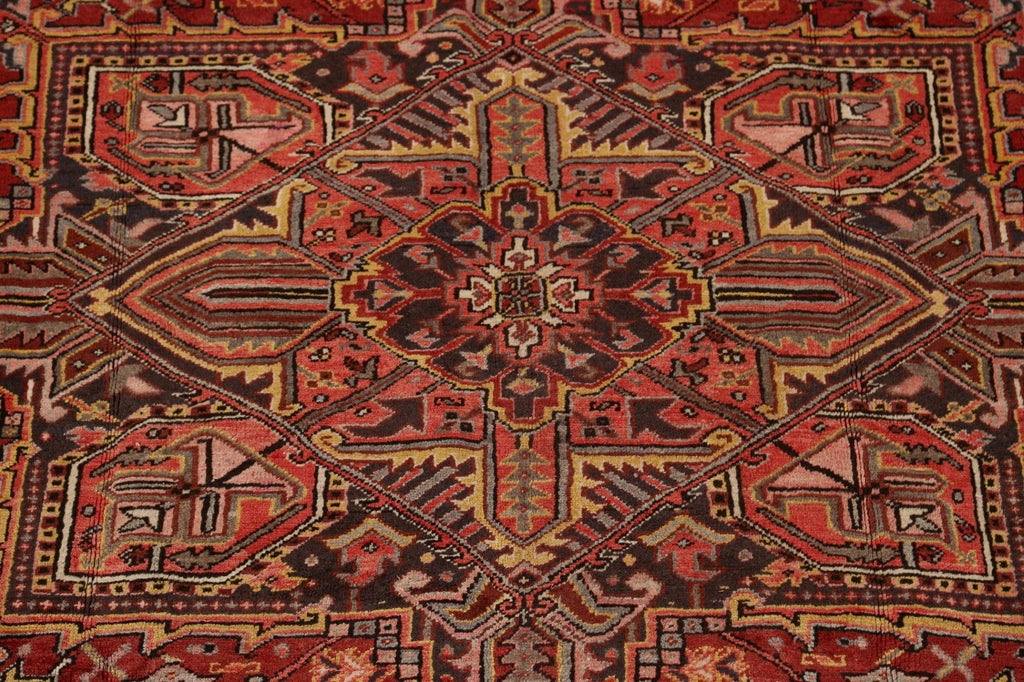 Vintage Geometric Heriz Persian Area Rug 9x11