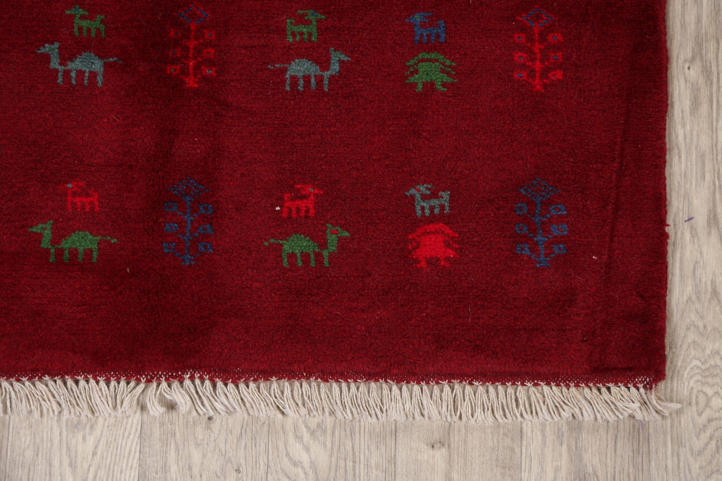 Tribal Red Gabbeh Shiraz Persian Area Rug 4x5