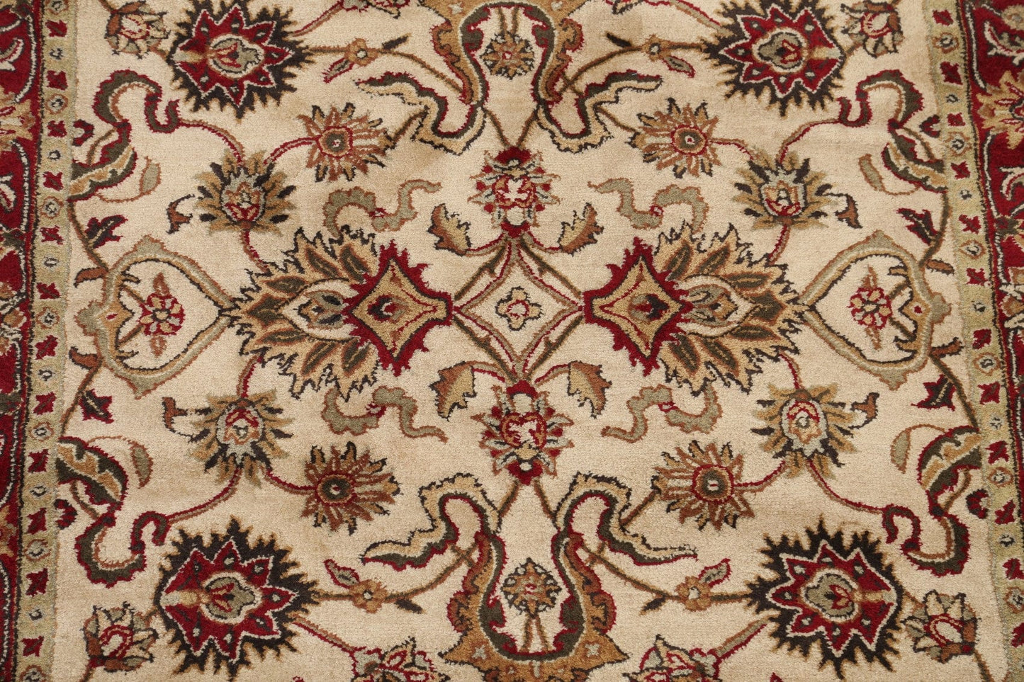 Beige Floral Agra Oriental Area Rug 5x8