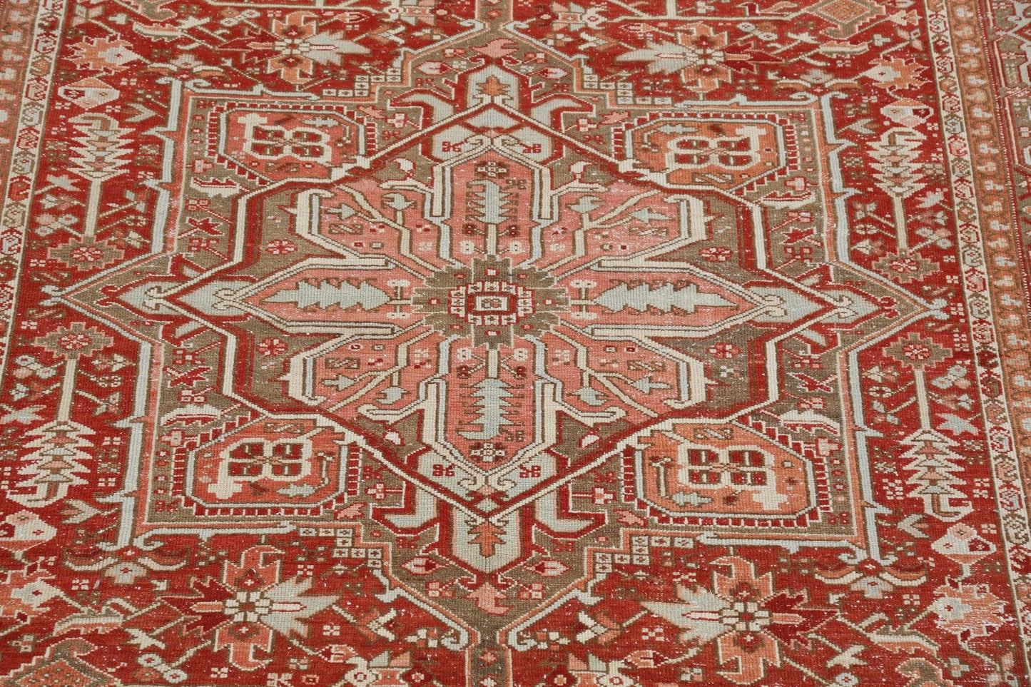 Antique Geometric Heriz Serapi Persian Area Rug 8x12