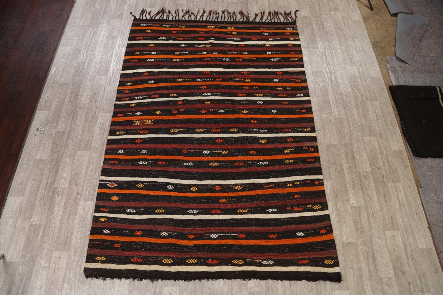 Vintage Tribal Stripe Kilim Turkish Area Rug 7x10