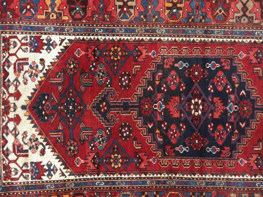 Vintage Hamadan Collection Rust Wool Area Rug- 4' 4" X 7'10"