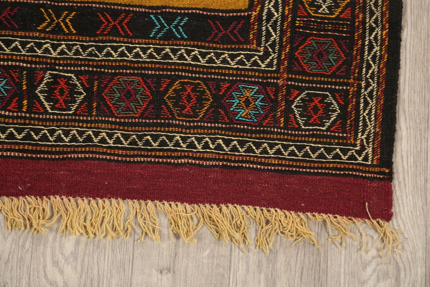 Sumak Kilim Hand-Woven Persian Area Rug 3x6