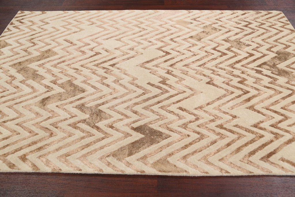 Modern Trellis Oriental Area Rug 5x8