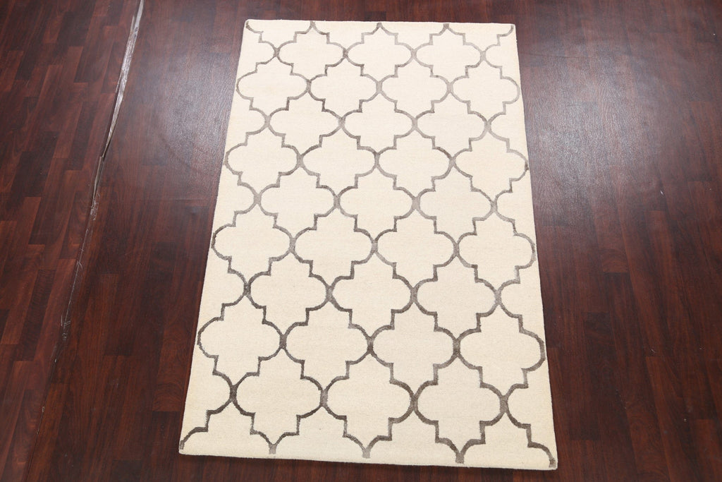 Modern Trellis Oriental Area Rug 5x8