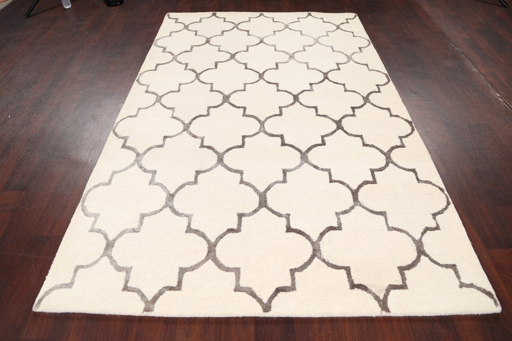 Modern Trellis Oriental Area Rug 5x8