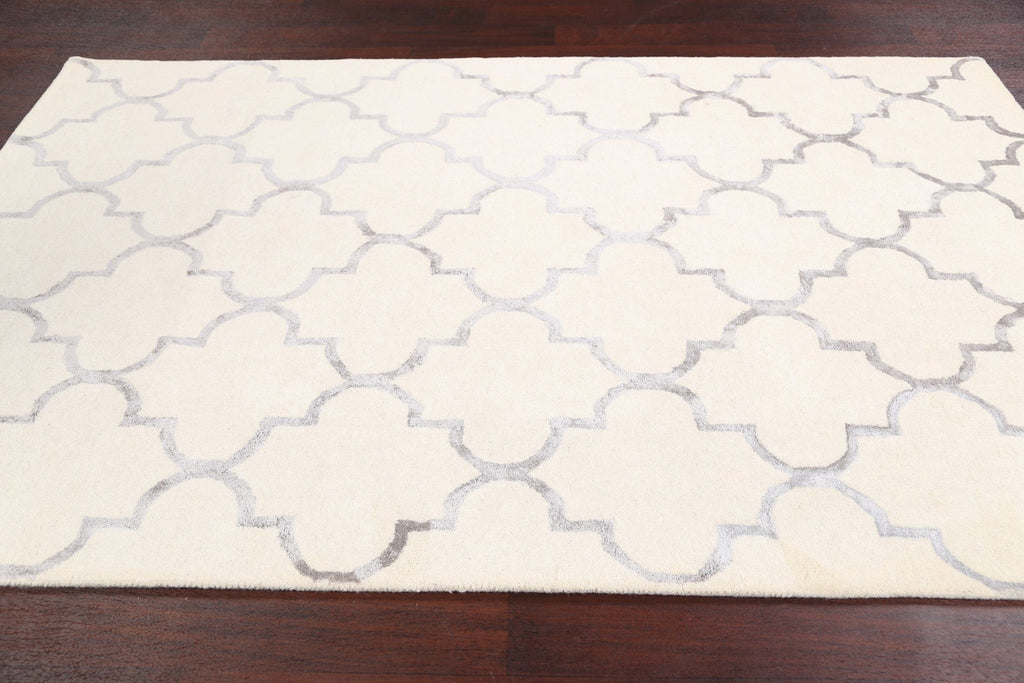 Modern Trellis Oriental Area Rug 5x8