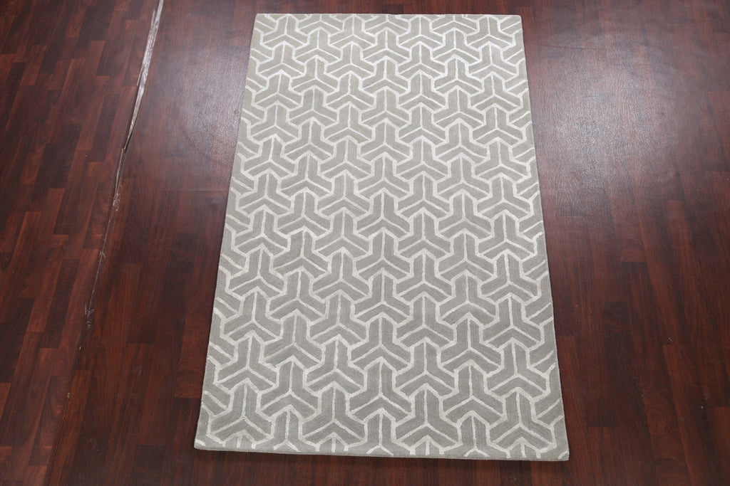 Modern Trellis Oriental Area Rug 5x8