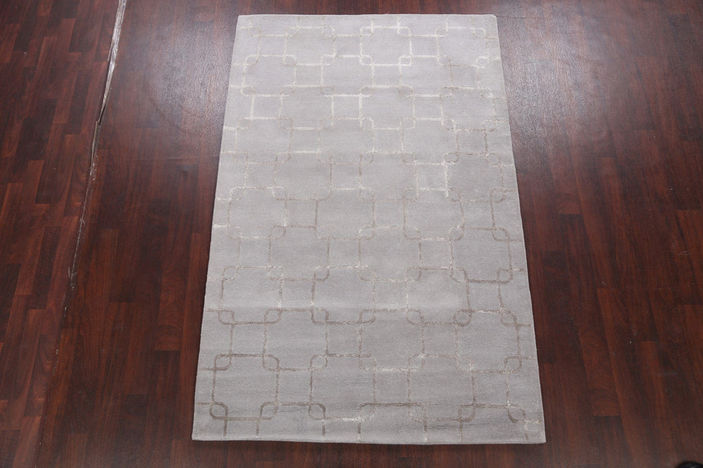 Modern Trellis Oriental Area Rug 5x8