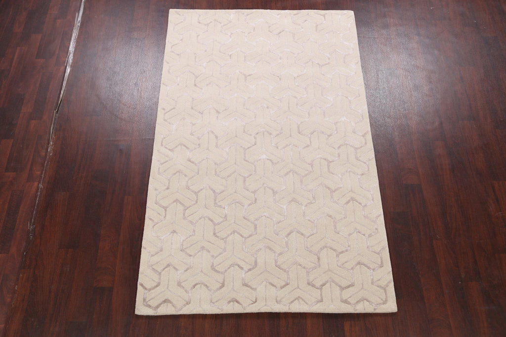 Modern Trellis Oriental Area Rug 5x8