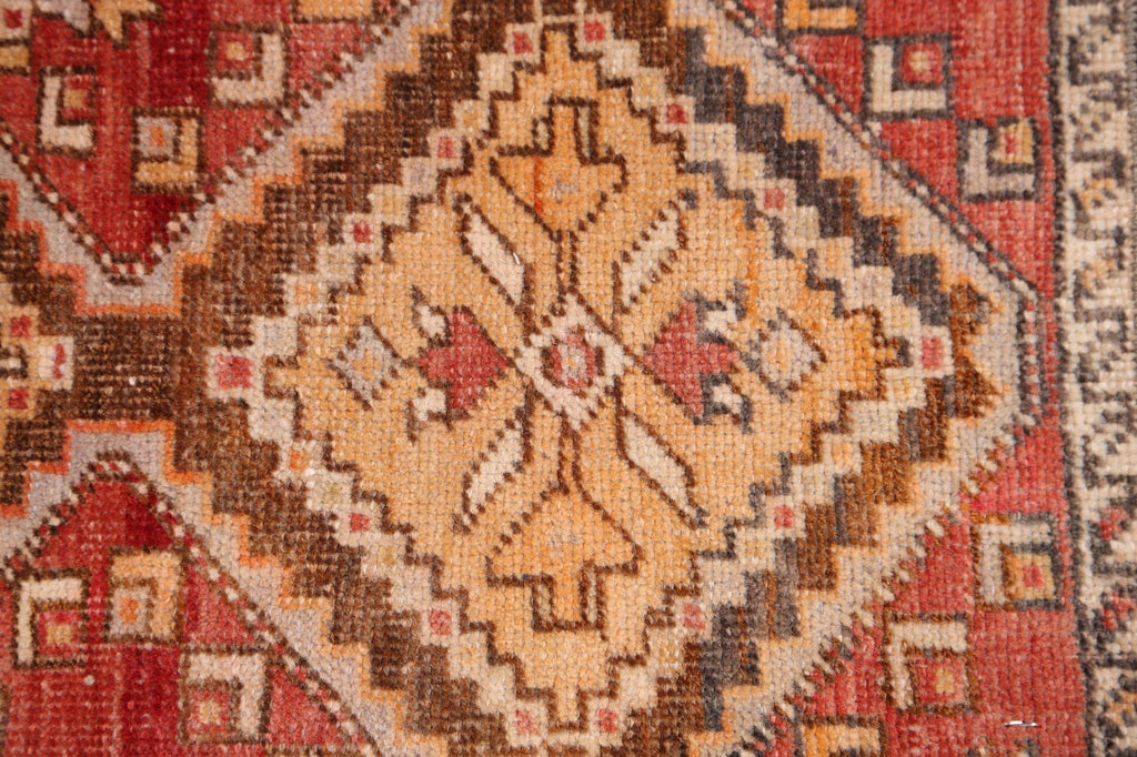 Geometric Authentic Oushak Turkish Area Rug 1x3