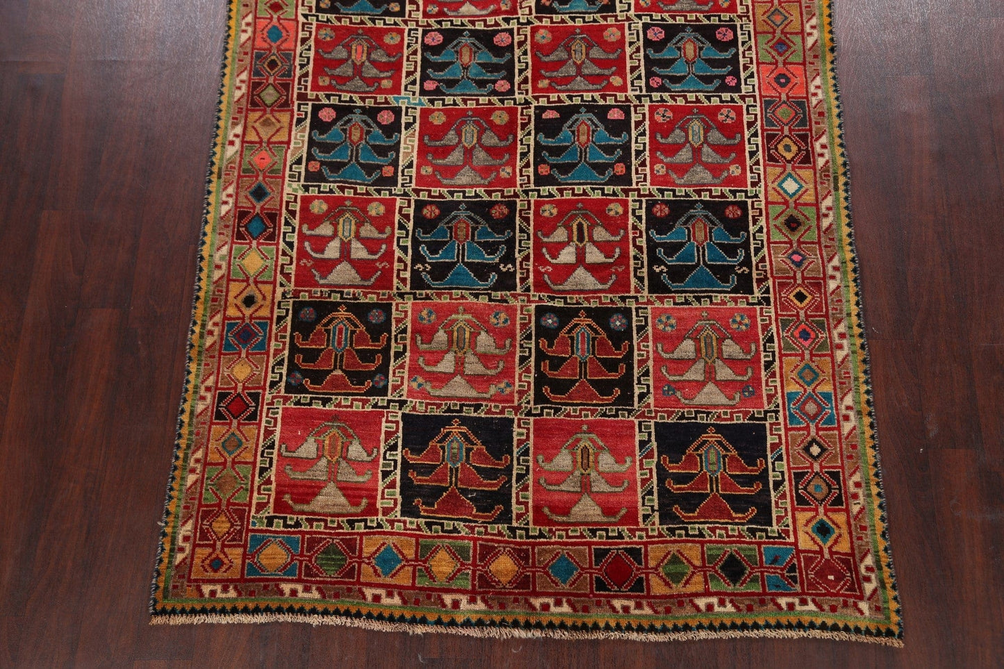 Gabbeh Persian Area Rug 5x9