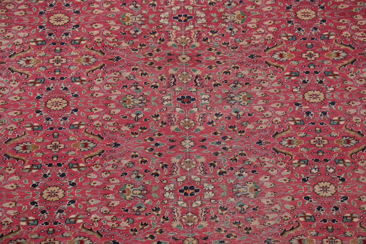 Antique Anatolian 100% Vegetable Dye Turkish Area Rug 7x10