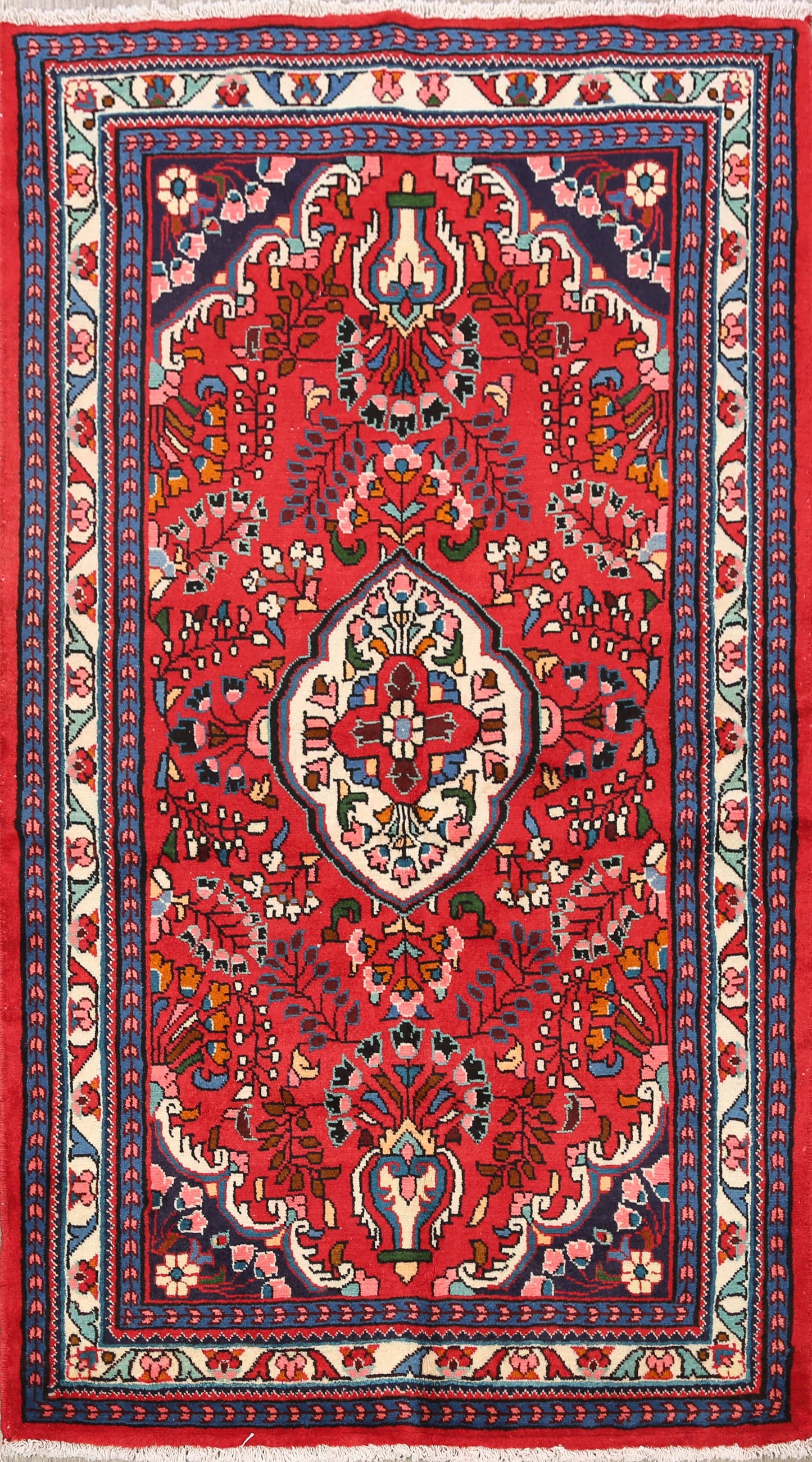 Lilian Persian Area Rug 4x7