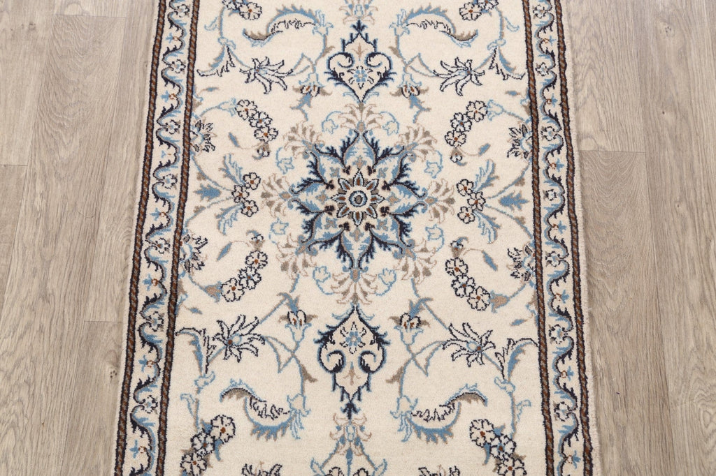 Nain Persian Area Rug 3x5