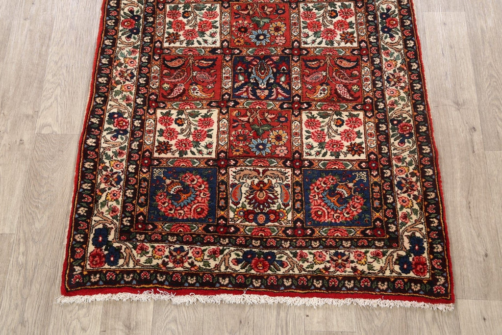 Garden Design Bakhtiari Persian Area Rug 4x5