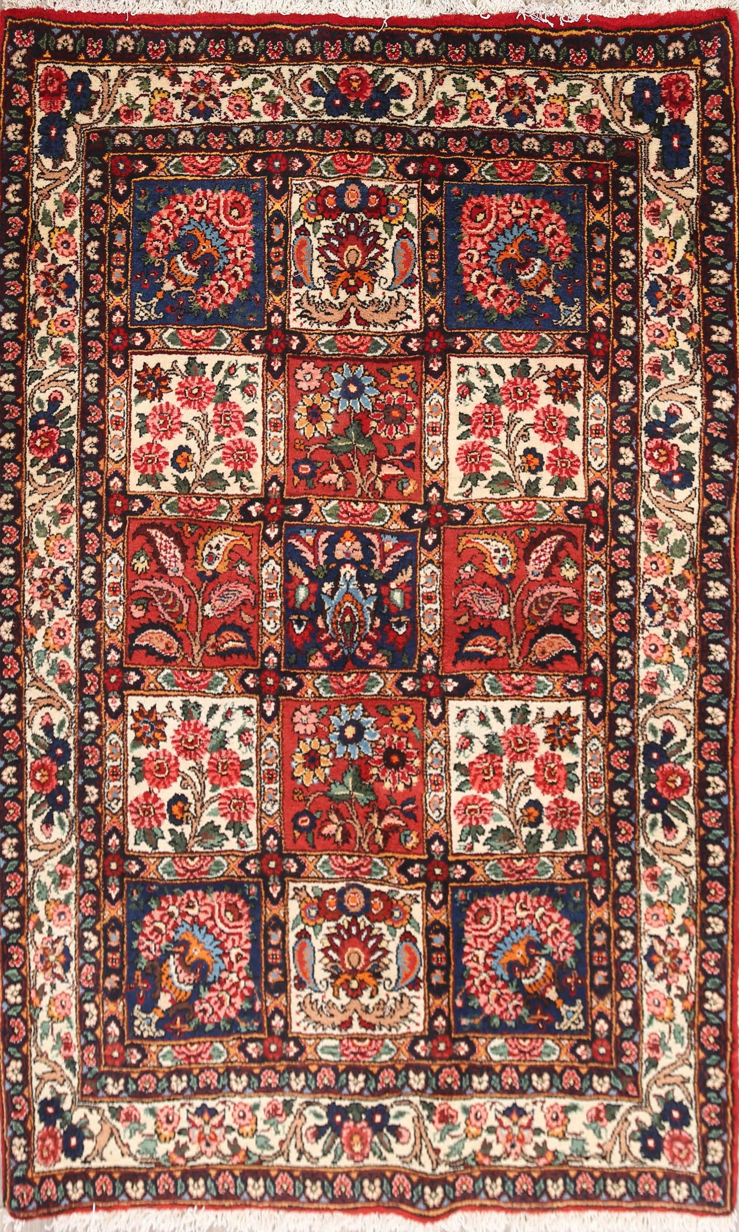 Garden Design Bakhtiari Persian Area Rug 4x5