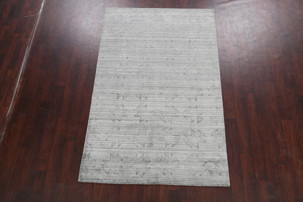 Geometric Modern Oriental Area Rug 5x8