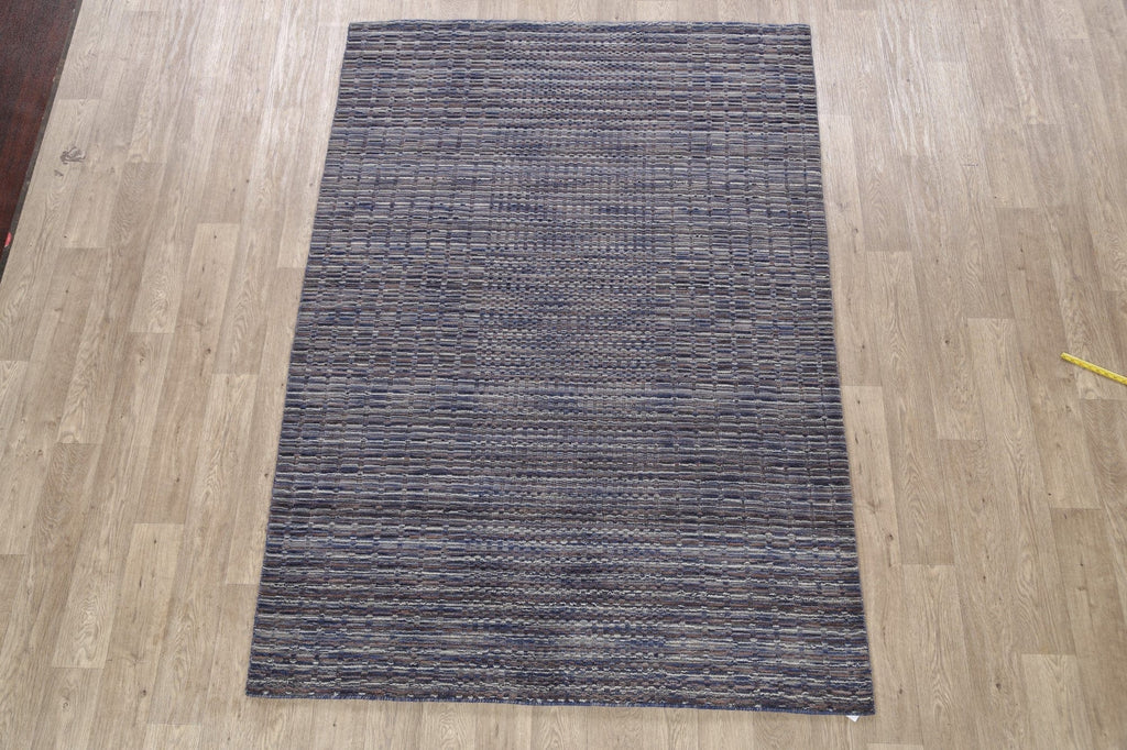 Modern Oriental Area Rug 5x8