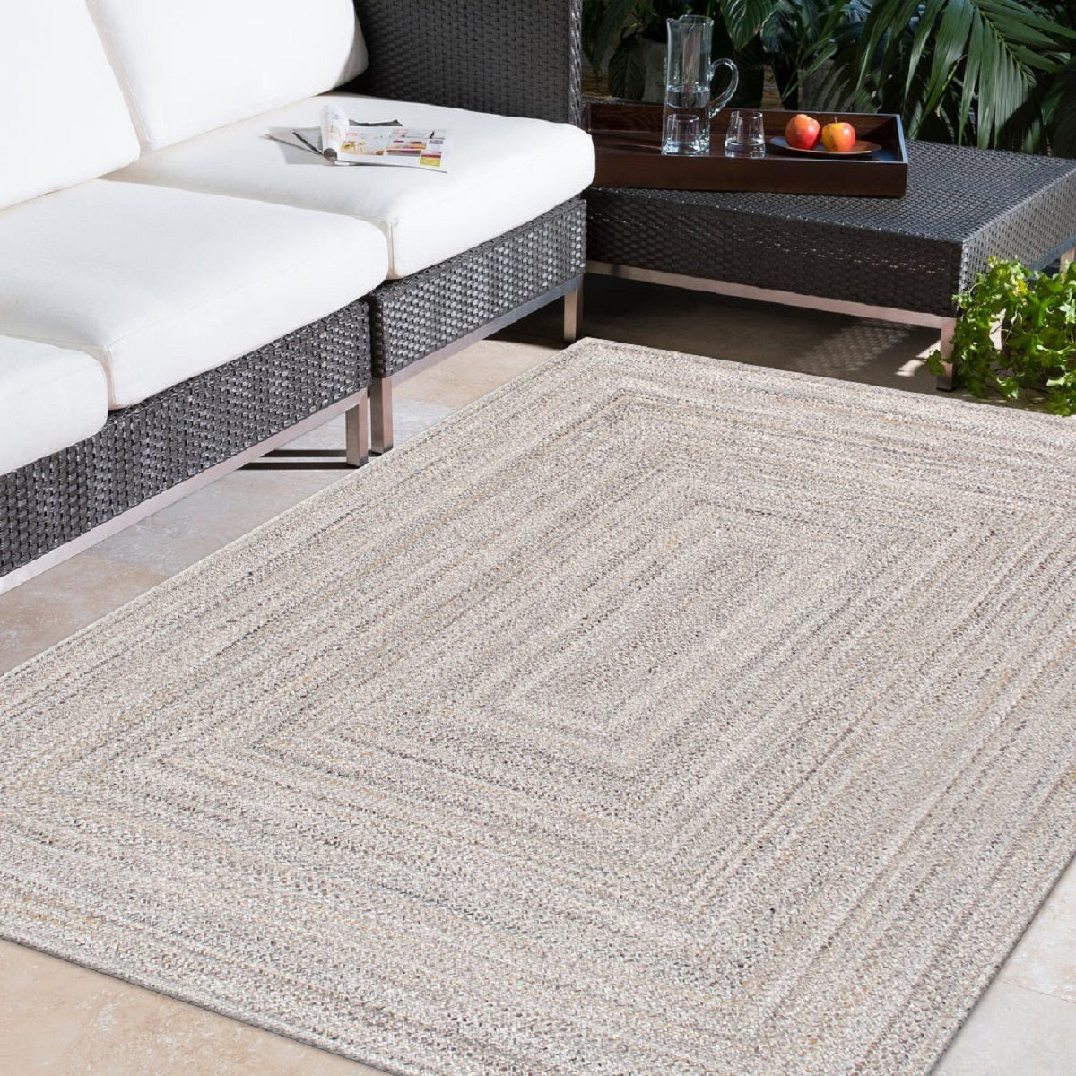 Sagres Hand Braided Indoor/Outdoor Grey Area Rug- 7' 9'' X 9' 9''