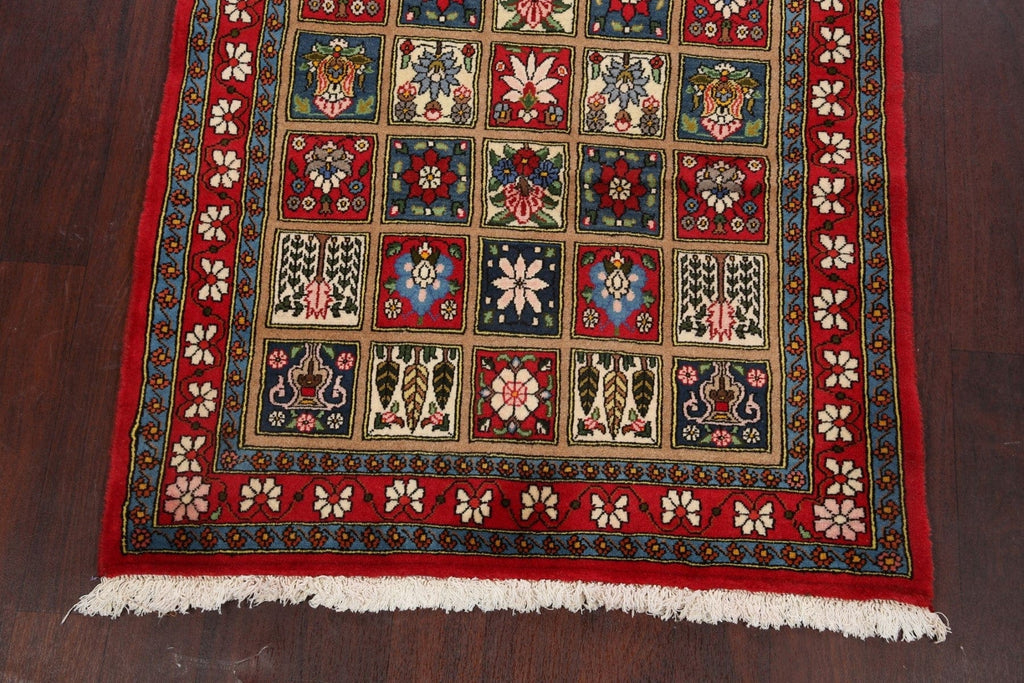 Garden Design Bakhtiari Persian Area Rug 4x5