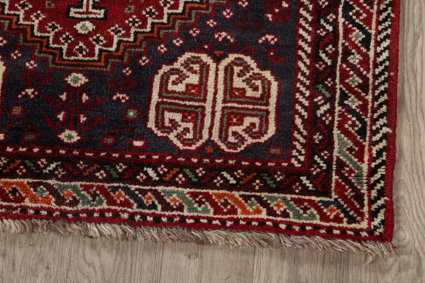 Tribal Red Shiraz Persian Area Rug 3x6