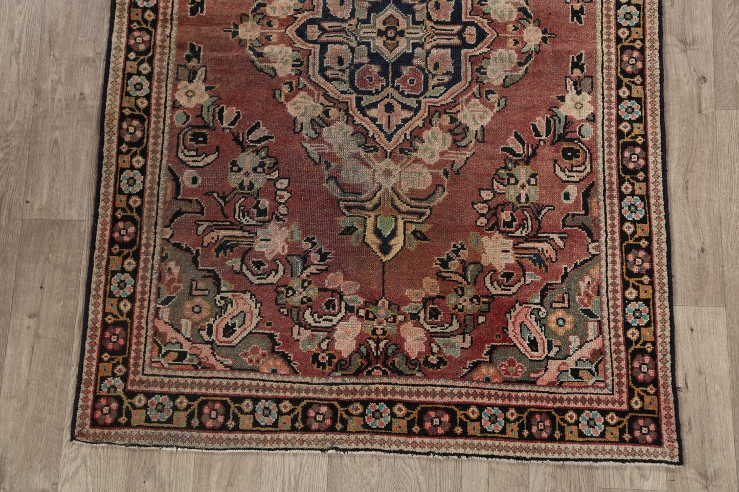 Antique Floral Mahal Persian Area Rug 4x7