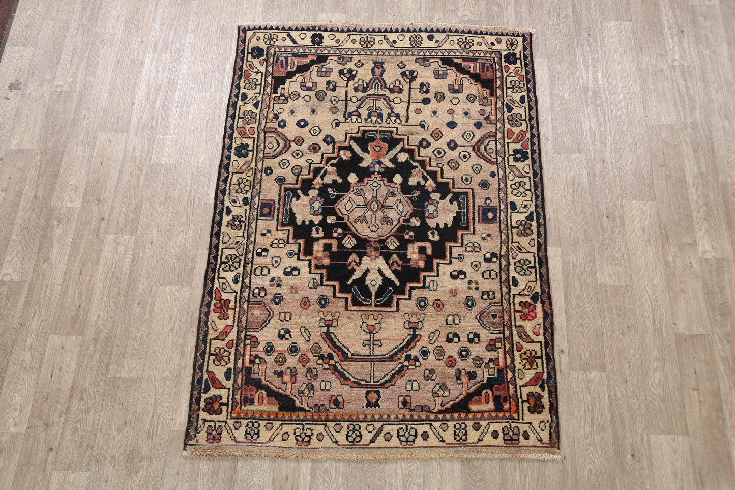 Geometric Bakhtiari Persian Area Rug 5x7