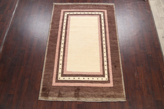 Bordered Gabbeh Kashkoli Oriental Area Rug 5x8