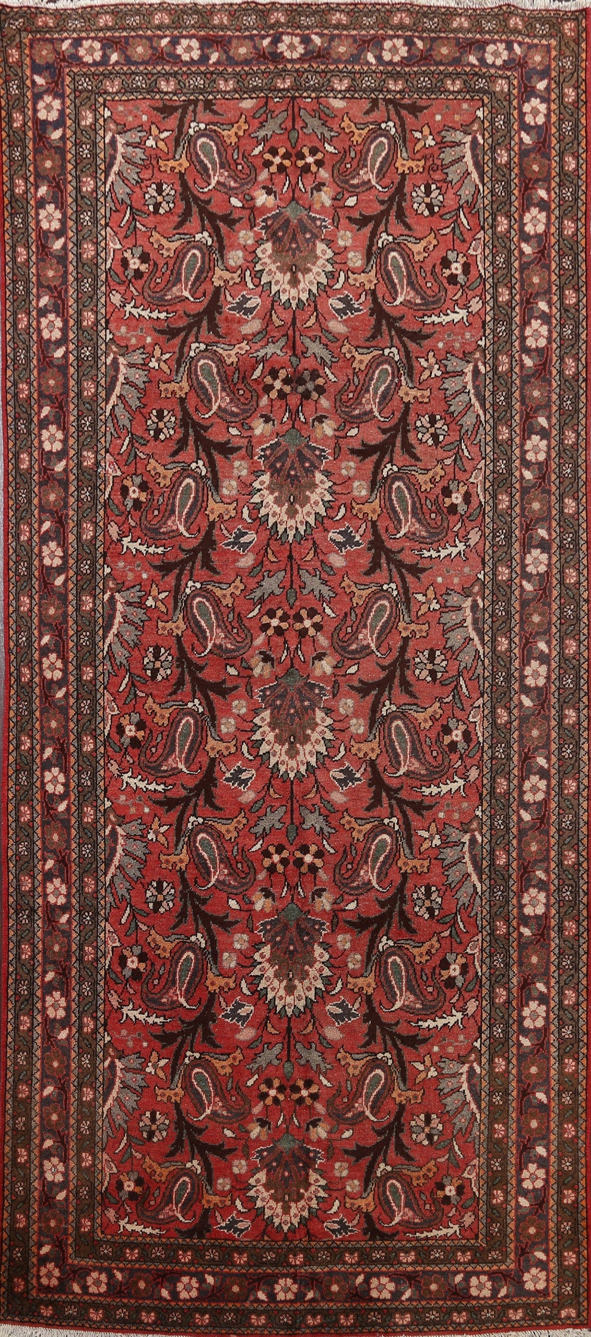 Antique Floral Bakhtiari Persian Area Rug 5x10