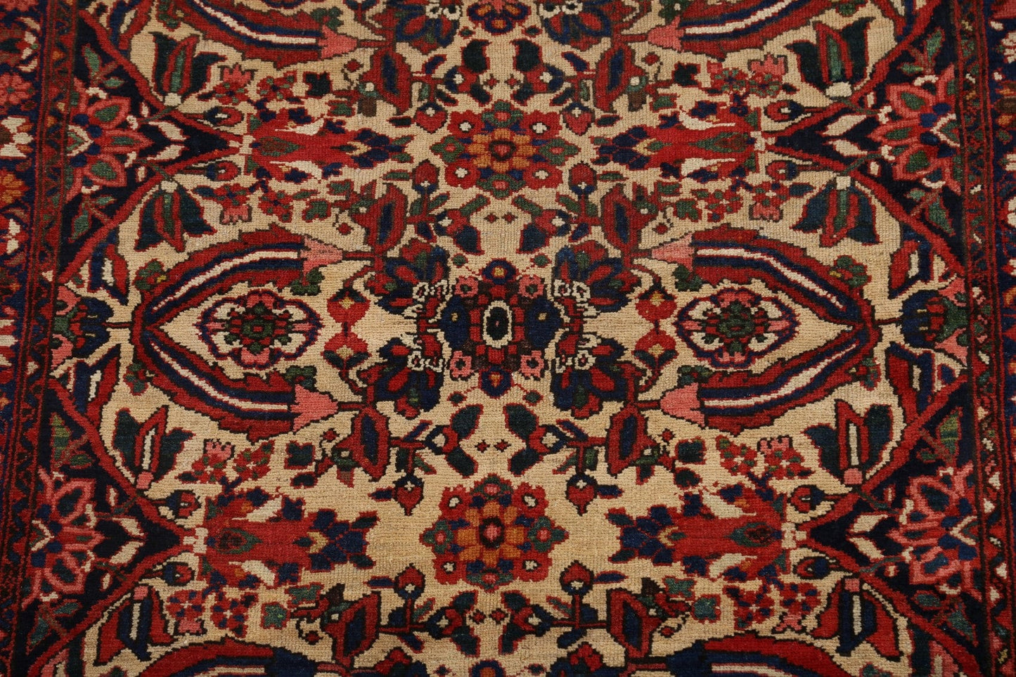 Antique Vegetable Dye Bakhtiari Persian Area Rug 5x6