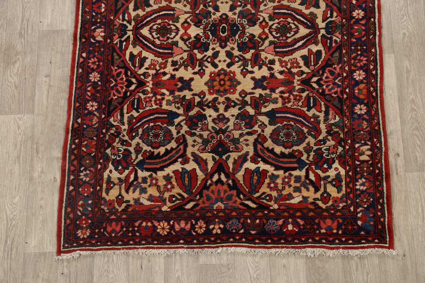 Antique Vegetable Dye Bakhtiari Persian Area Rug 5x6