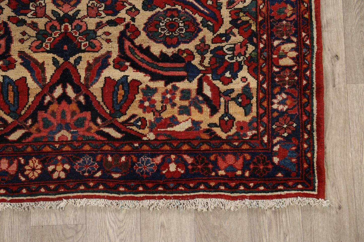 Antique Vegetable Dye Bakhtiari Persian Area Rug 5x6