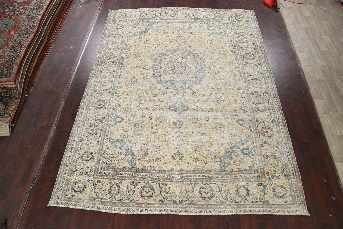 Muted Floral Kashan Persian Area Rug 10x13