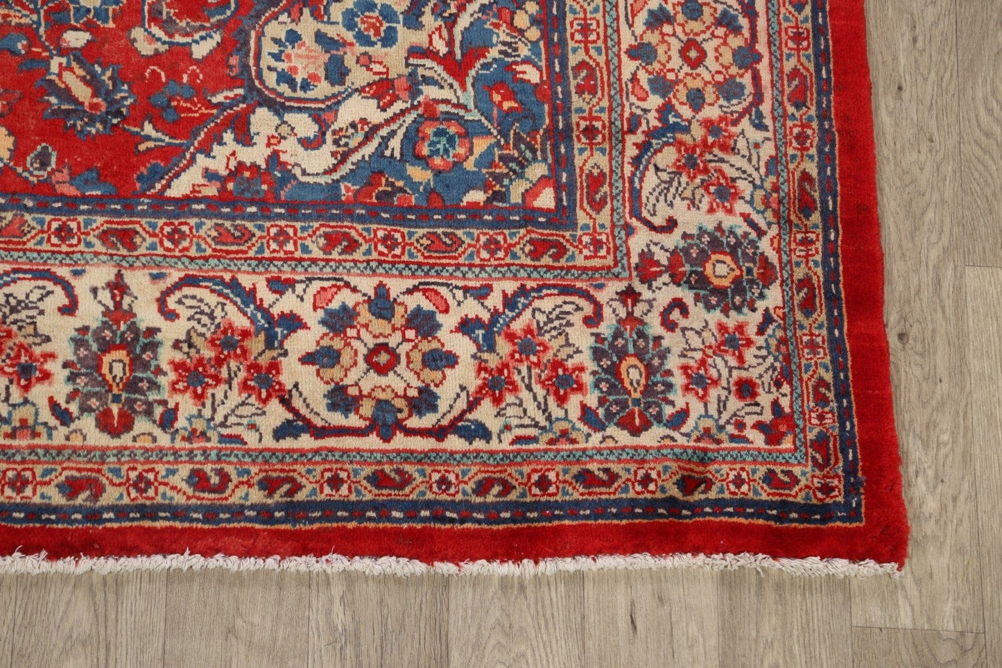 Floral Sarouk Persian Area Rug 7x11