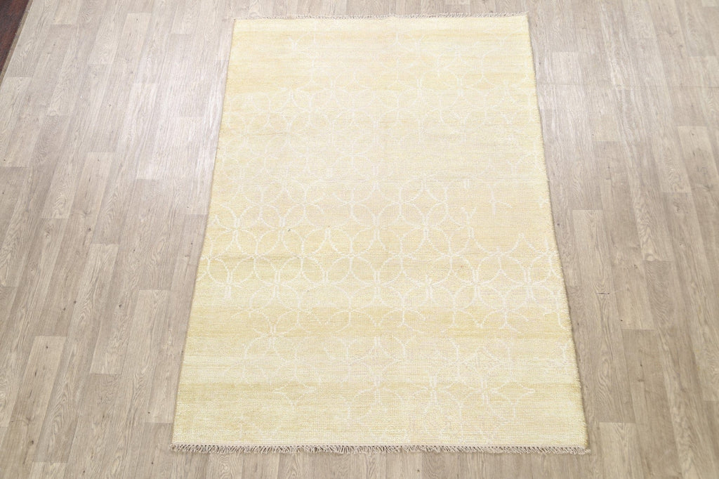 Muted Distressed Modern Oriental Area Rug 5x8