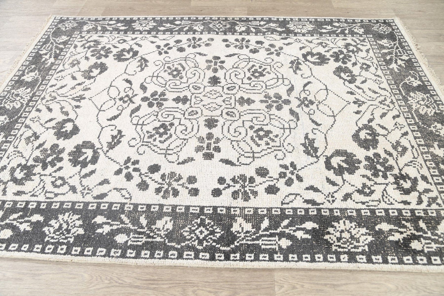 Floral Modern Oriental Area Rug 6x8