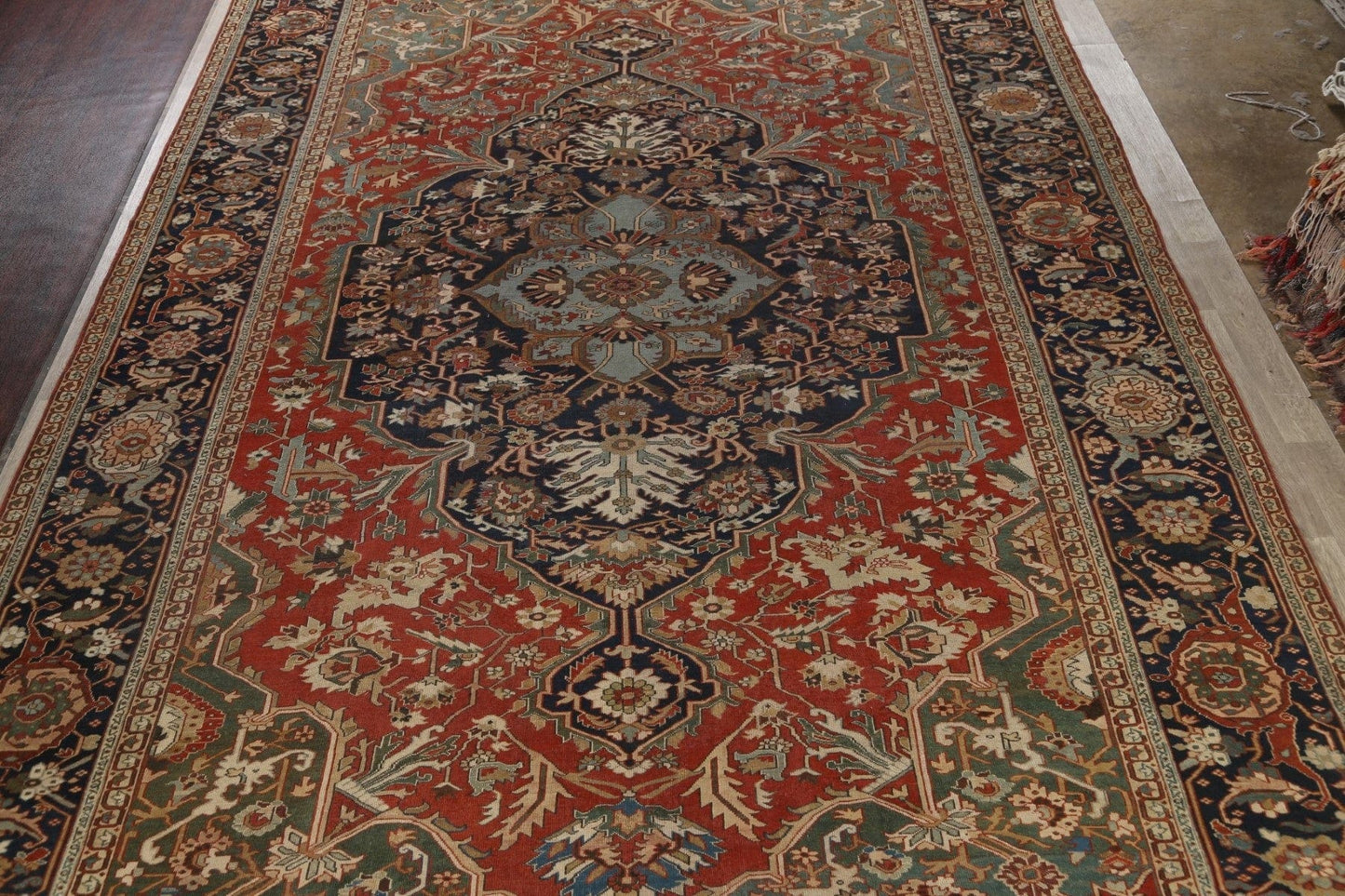 Pre-1900 Antique Vegetable Dye Heriz Serapi Persian Rug 12x19