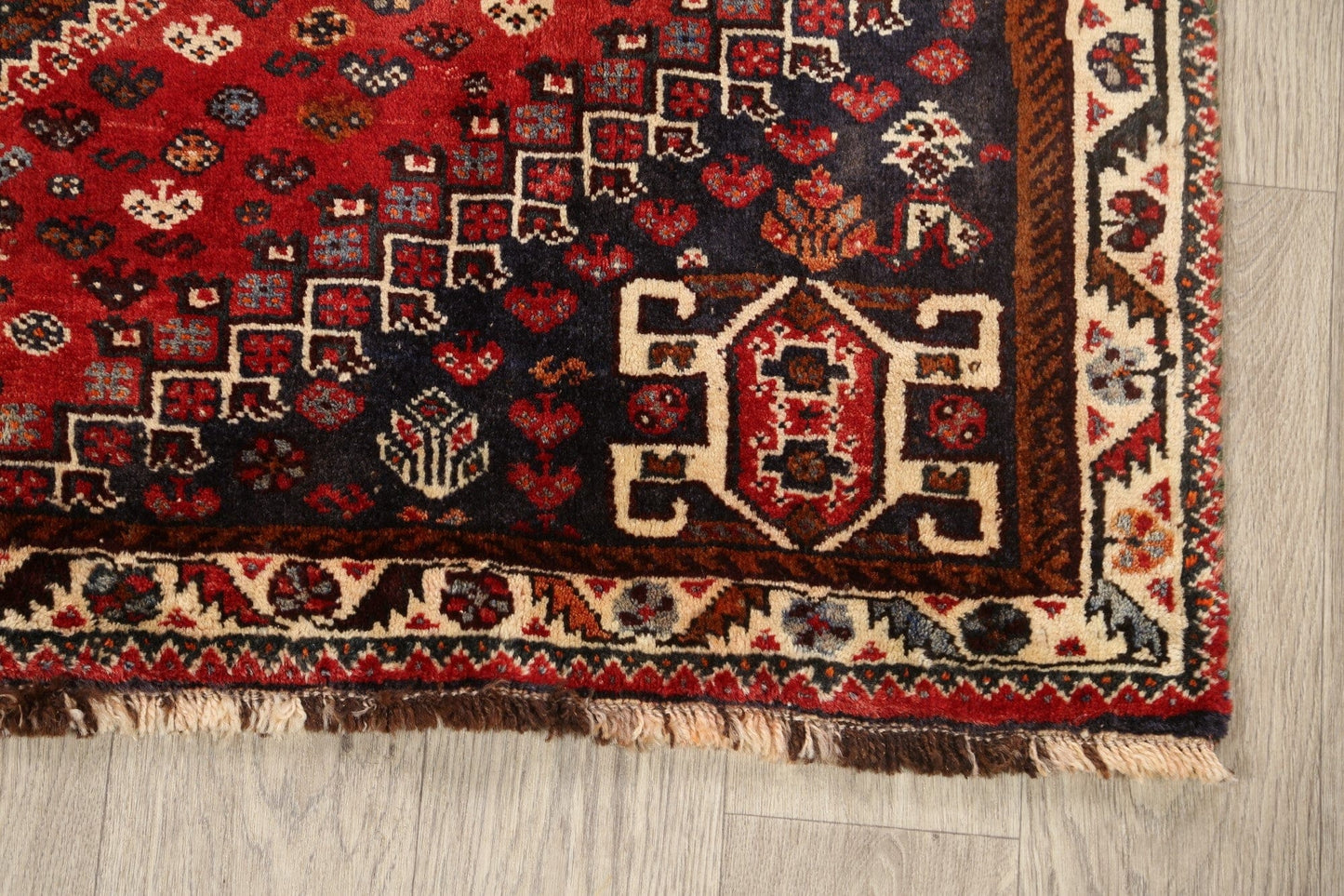 Geometric Shiraz Persian Area Rug 4x5