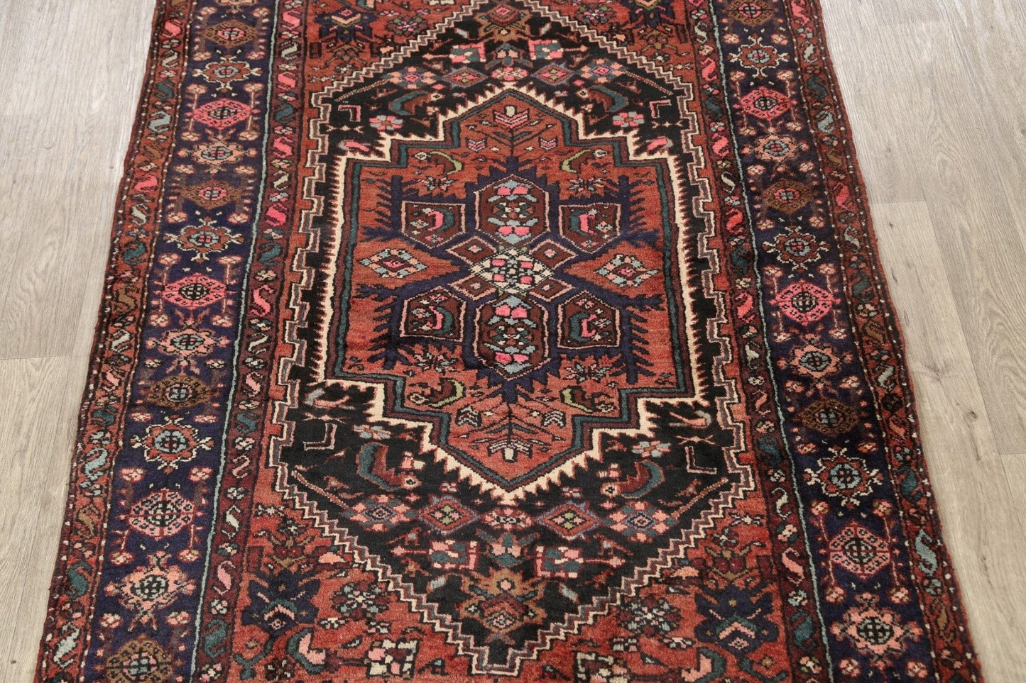 Geometric Hamedan Persian Area Rug 4x7