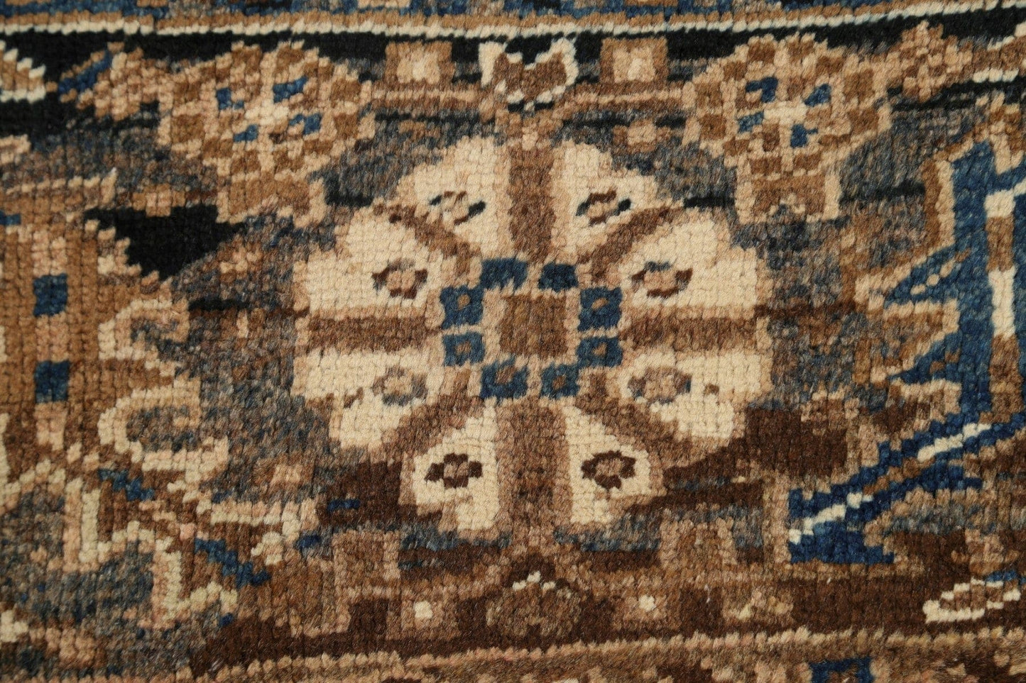 Geometric Heriz Persian Area Rug 8x11