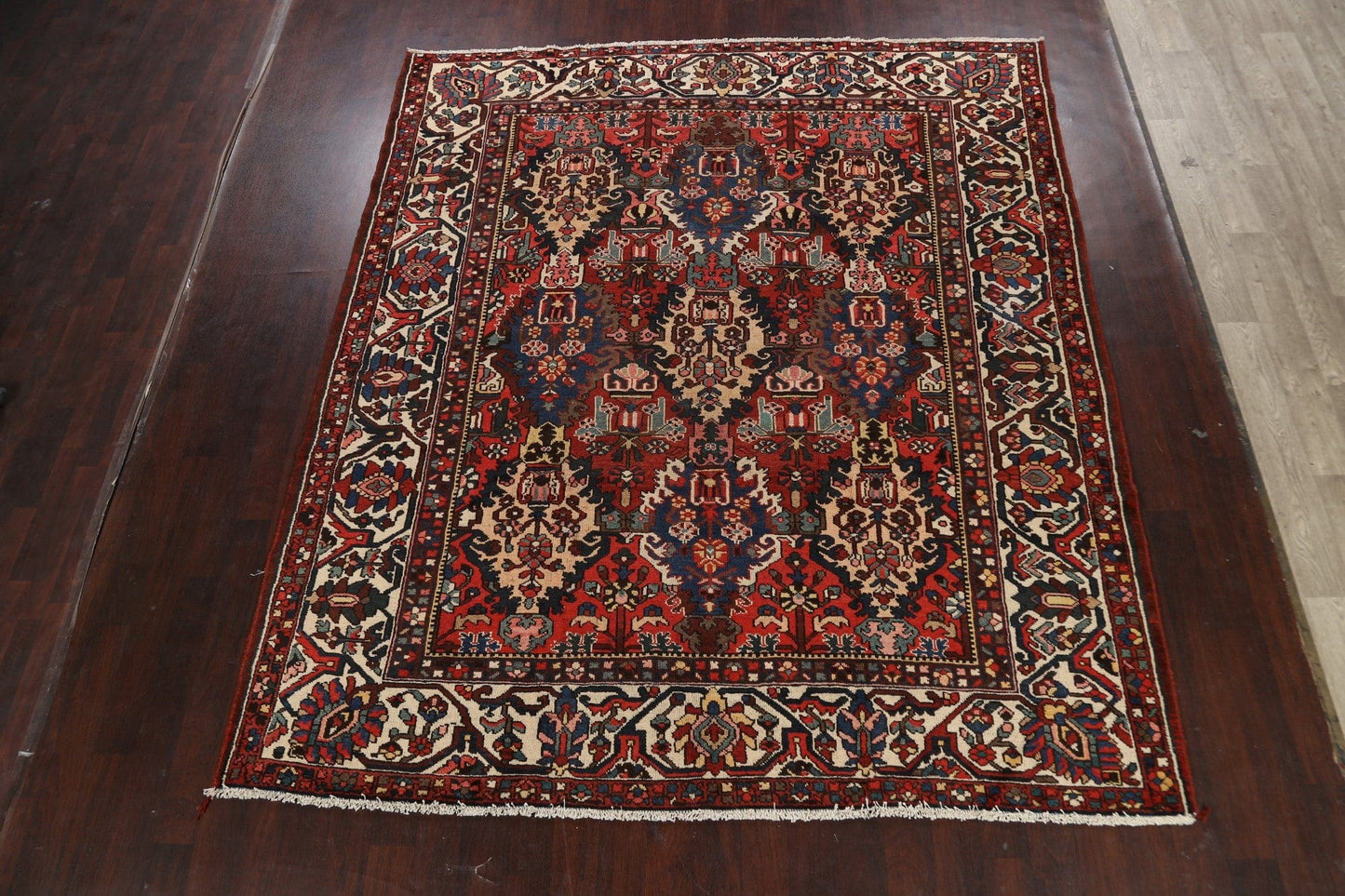 Antique 100% Vegetable Dye Bakhtiari Persian Area Rug 9x10