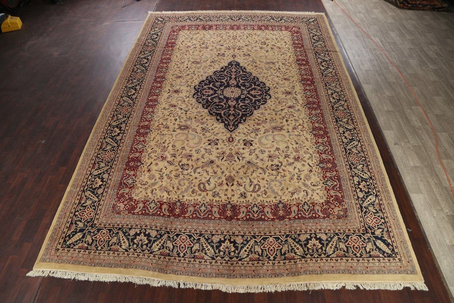 Large 100% Vegetable Dye Sarouk Persian Area Rug 12x18