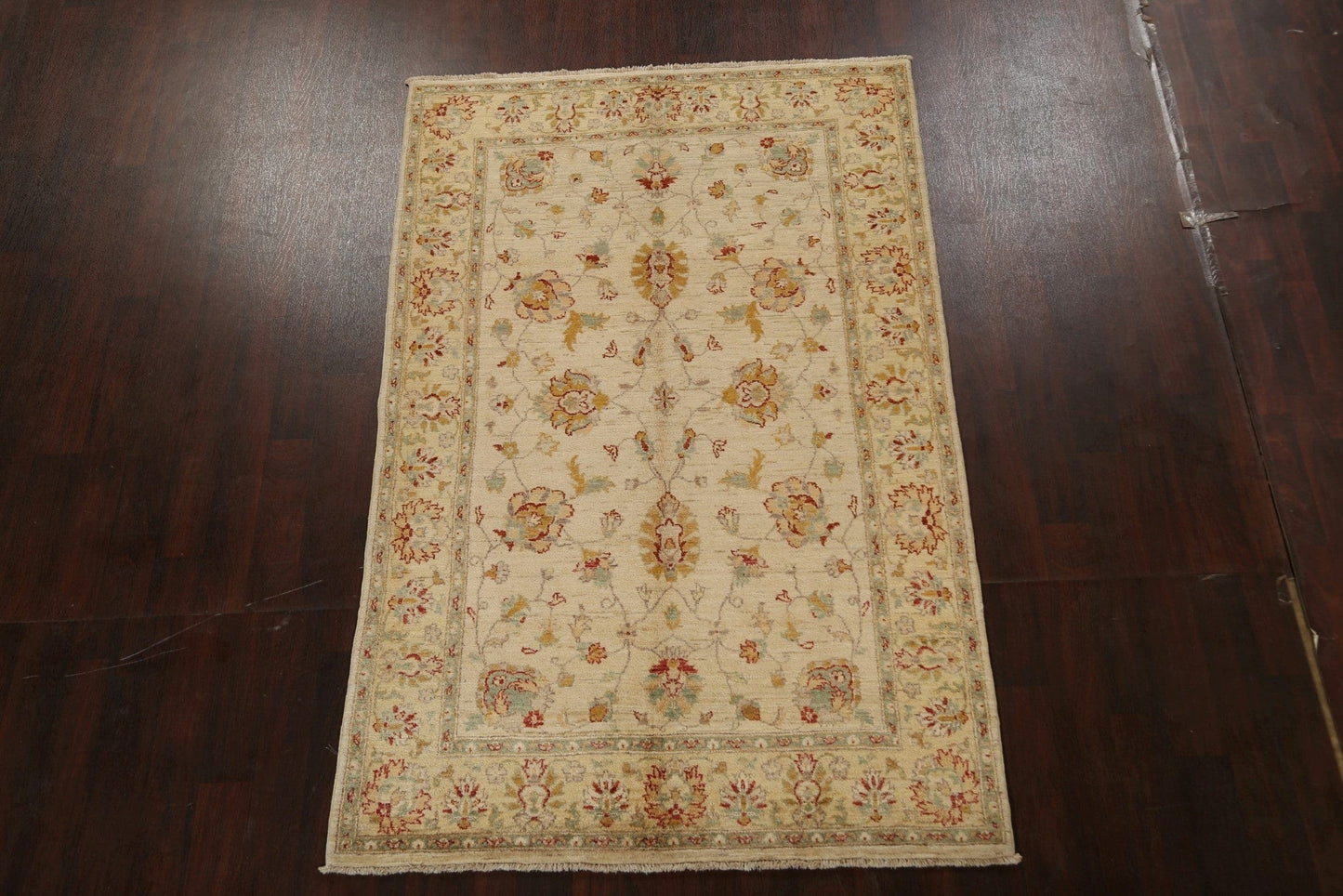 All-Over Floral Peshawar Oriental Area Rug 5x8