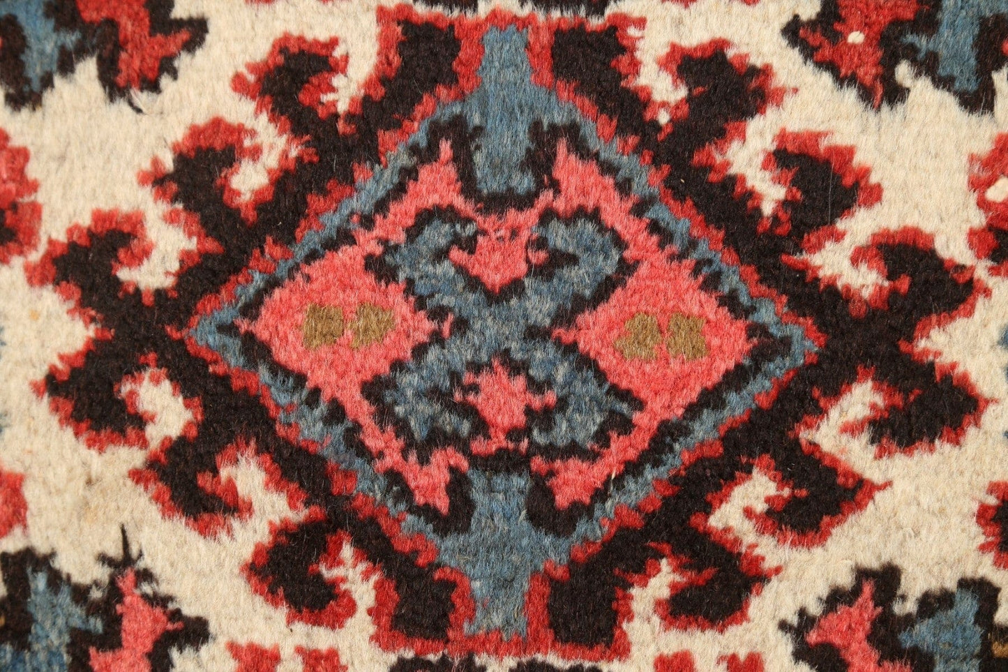 Geometric Gharajeh Persian Area Rug 2x4