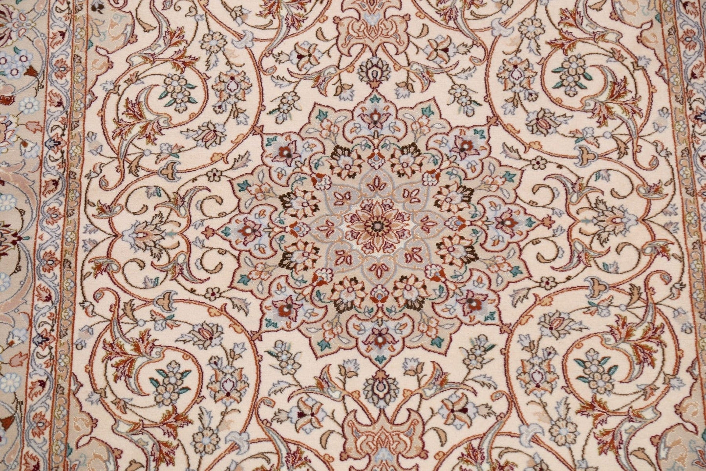 Vegetable Dye Wool/ Silk Floral Isfahan Persian Area Rug 5x8