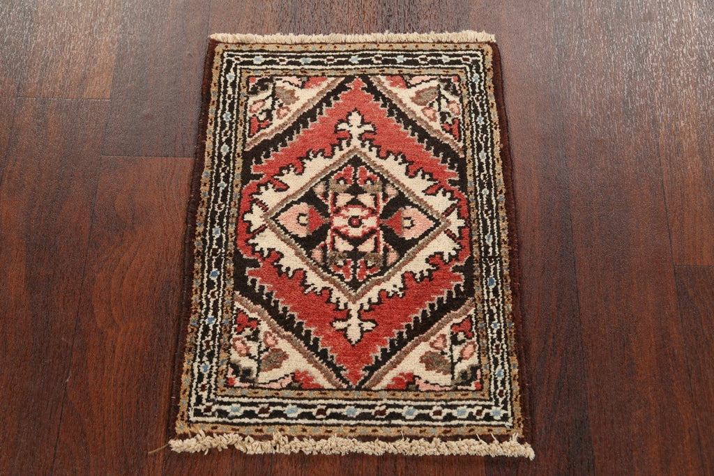 Geometric Hamedan Persian Area Rug 1x2