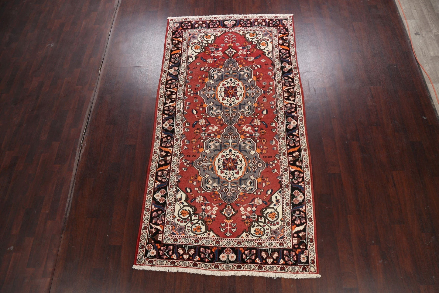 100% Vegetable Dye Bakhtiari Persian Area Rug 5x10